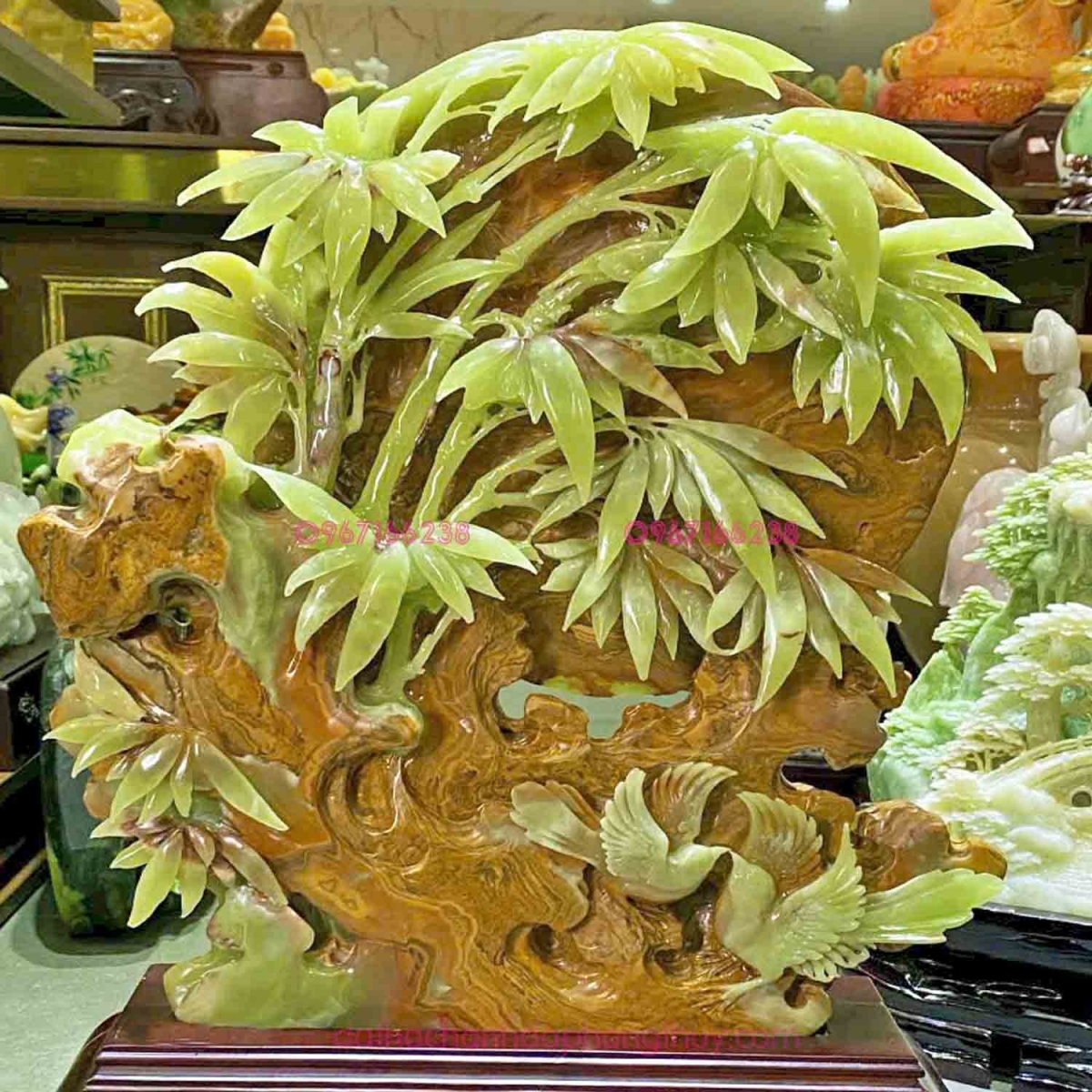 da-phong-thuy-hop-menh-moc