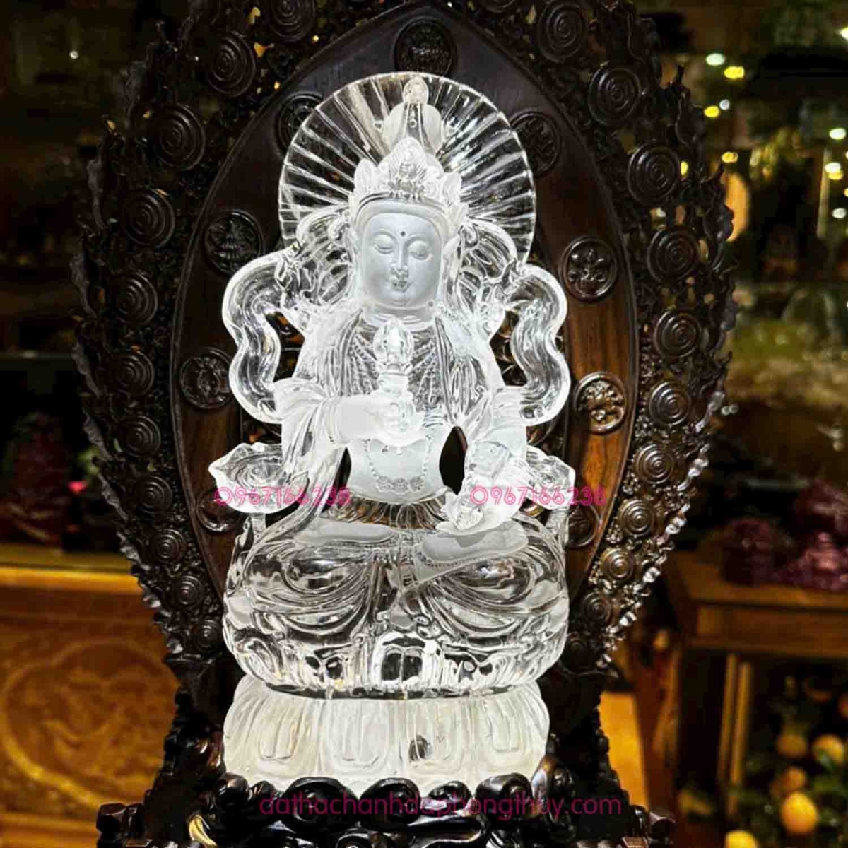 tuong-phat-lien-hoa-sinh-da-thach-anh-trang
